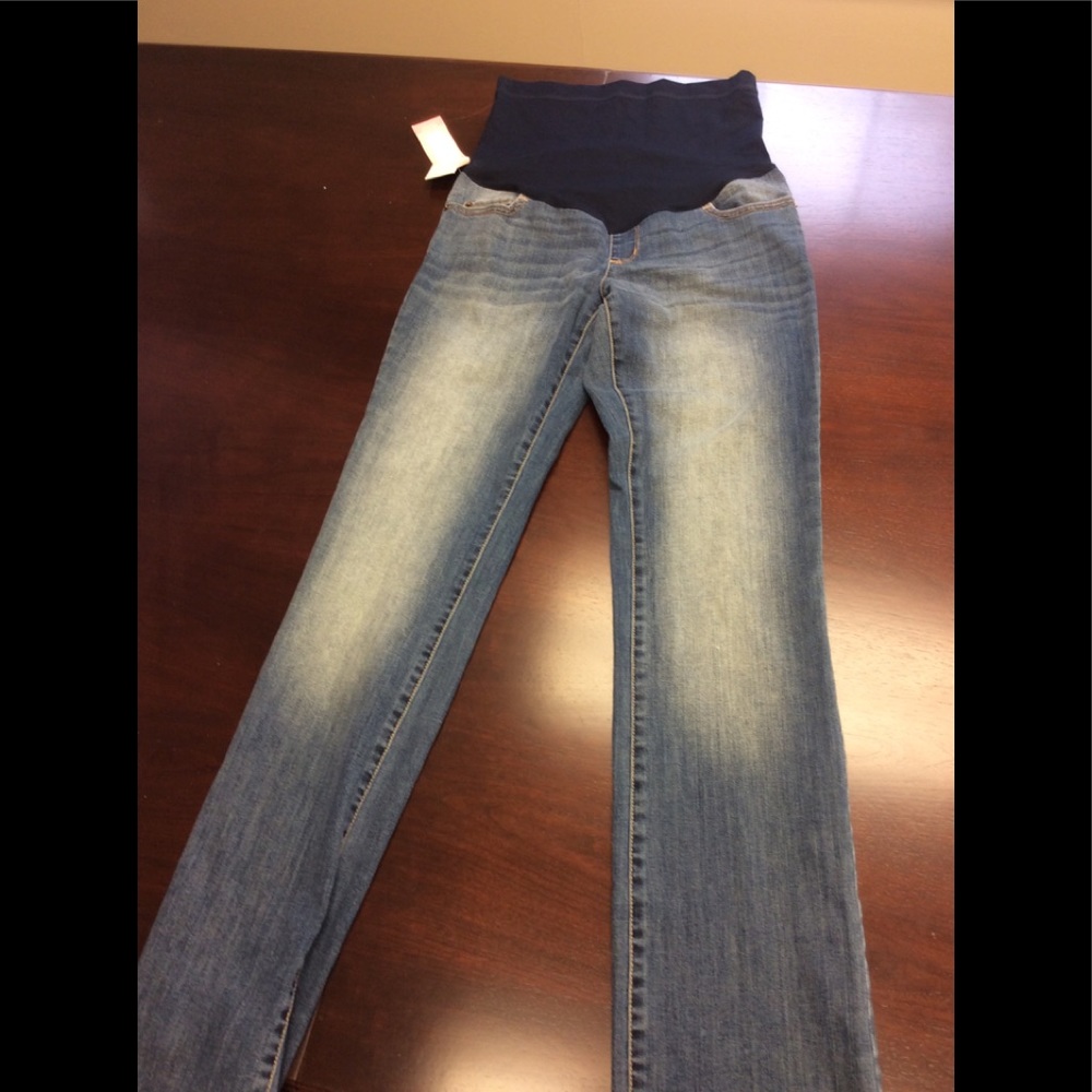 Liz Lange maternity jeans